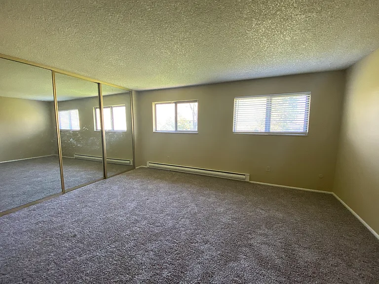 464 Smithridge Park — Photo 11