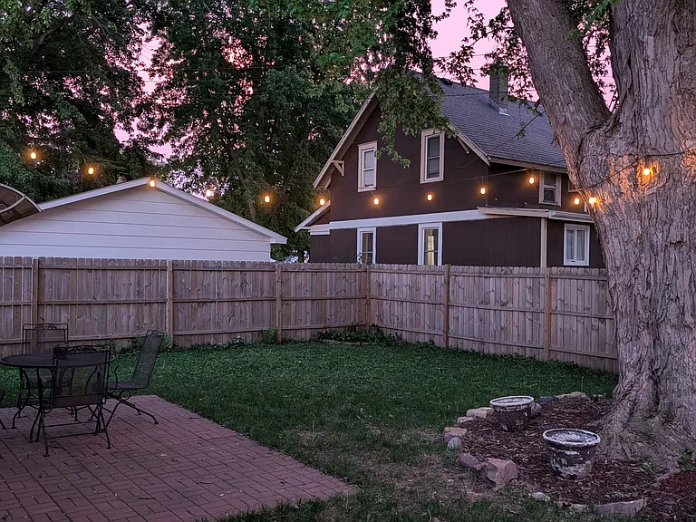 305 Pierce Ave — Photo 4