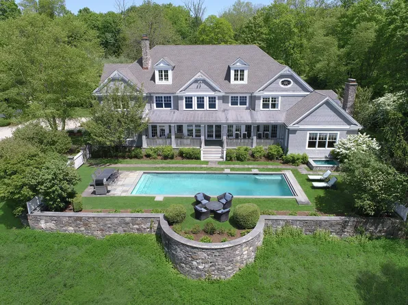 67 Peaceable Street, Ridgefield, CT 06877