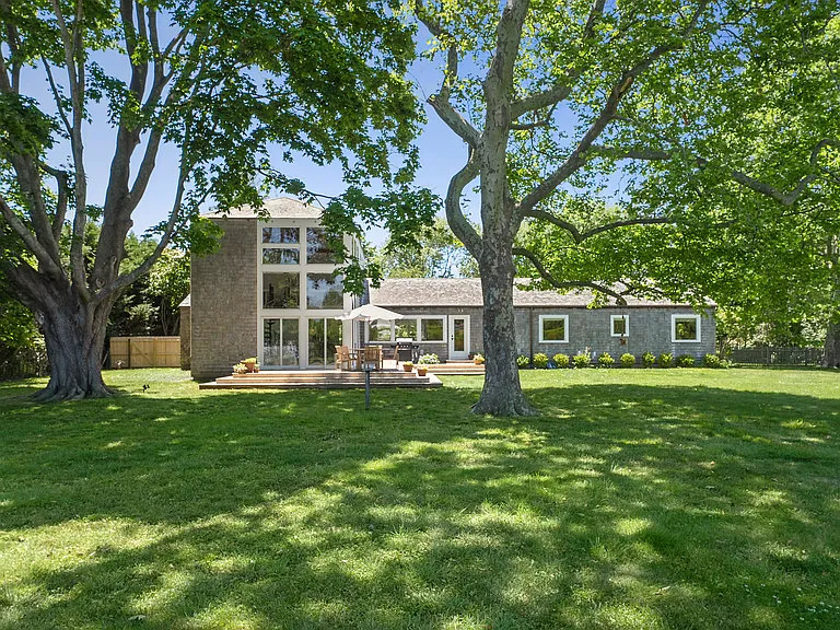 78 Bridge Ln — Photo 19