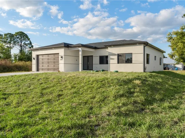 3416 23rd St SW, Lehigh Acres, FL 33976