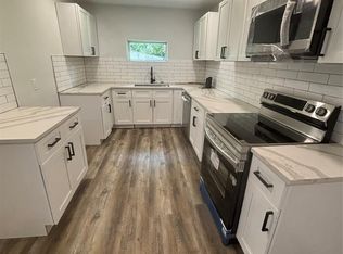 2416 Russell St, Houston, TX 77026