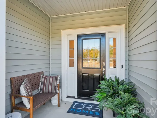 2213 Gladwyne Pl, Charlotte, NC 28269