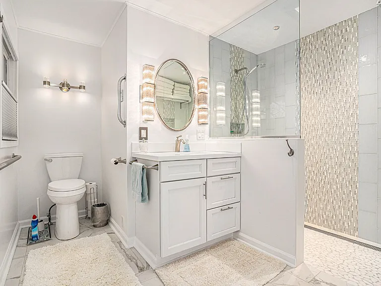 17437 Lakeview Dr — Photo 18