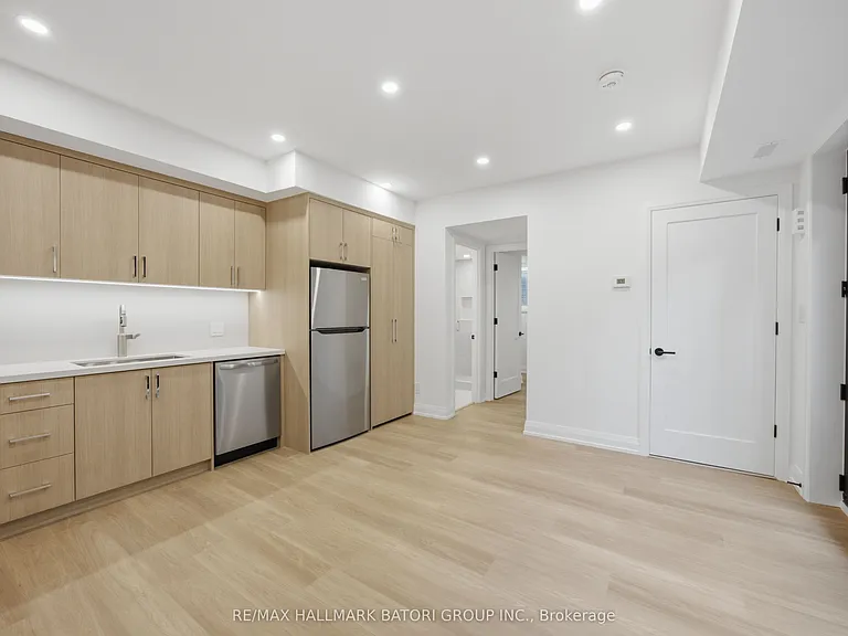 56 Camberwell Rd #5 — Photo 11