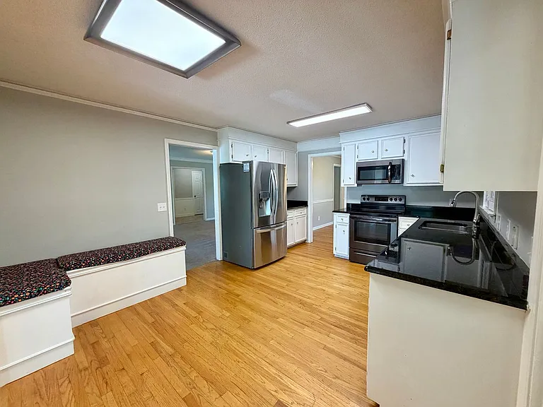 2303 Gingko Dr — Photo 4