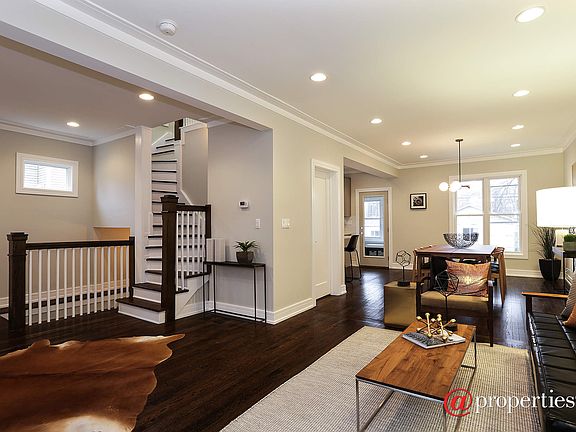 Living Room / Dining Room