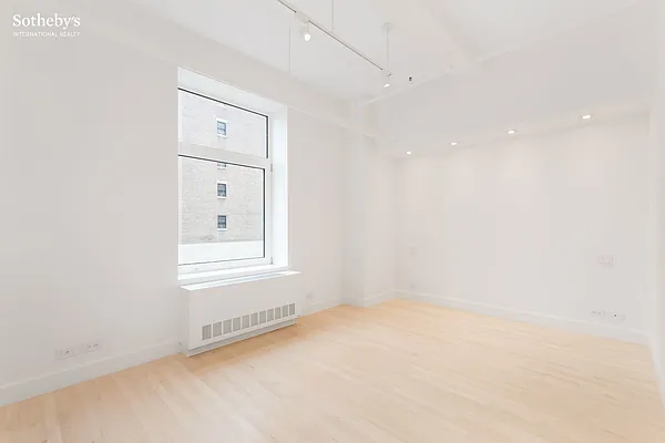 Rented by Sotheby's International Realty | media 24