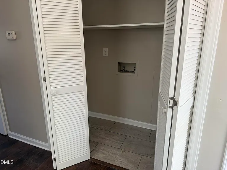208 Bridgefield Pl #B — Photo 5