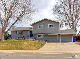 2136 S Balsam Ct, Lakewood, CO 80227