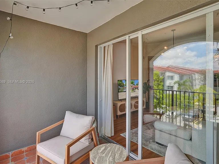 6841 SW 44th St #305 — Photo 27