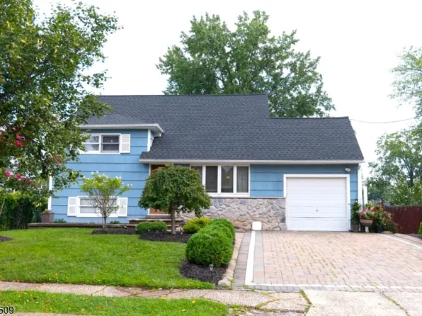 11 Mastogen Dr, Somerville Boro, NJ 08876