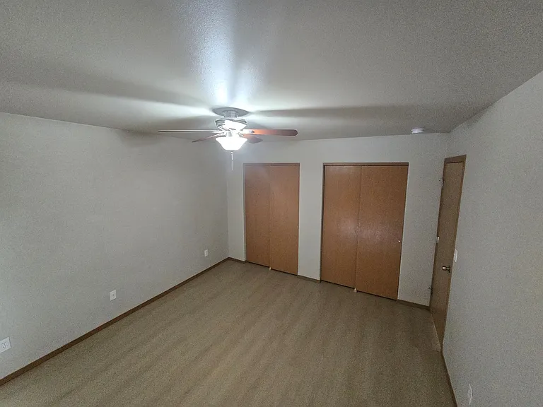 500 E Kristen Ave — Photo 14