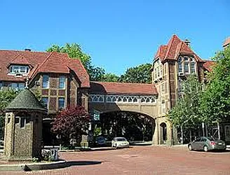 Sold by E Realty International Corp