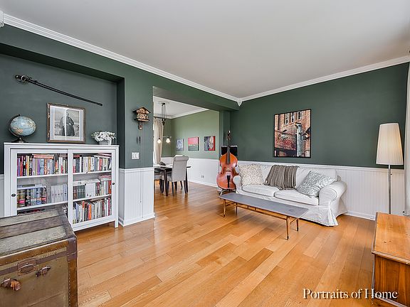 4th image of 230 Somerset Dr