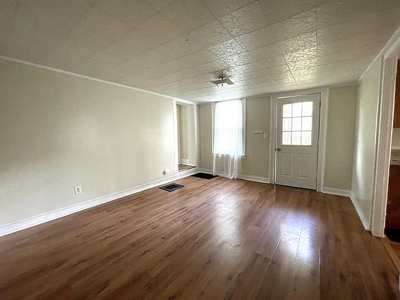 2nd image of 43 N Main St