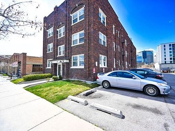 3rd image of 254 S 300 E APT 306