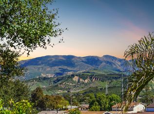 1117 Fuchsia Ln, Santa Paula, CA 93060