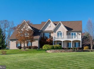 61 Starr Rd, Reading, PA 19608