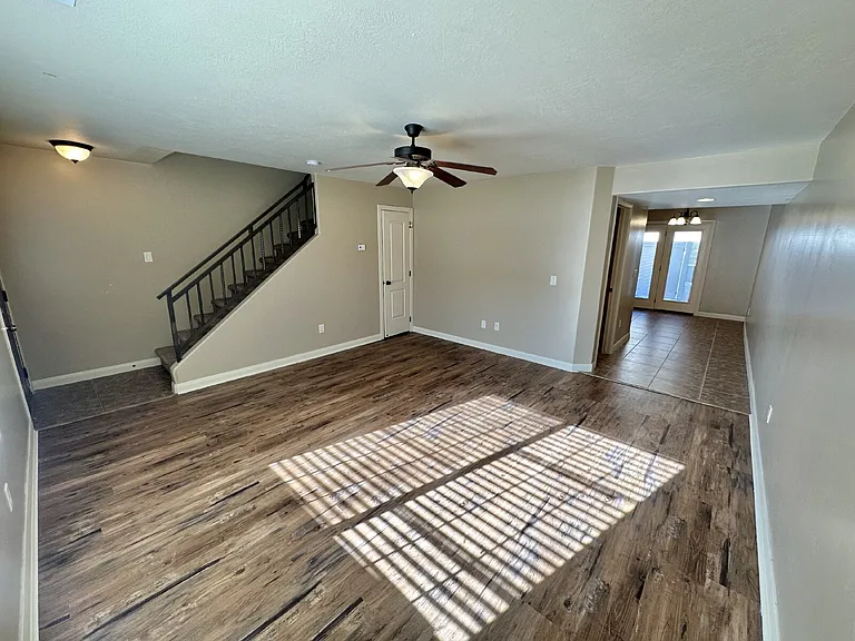 340 W 1425 N #103 — Photo 4