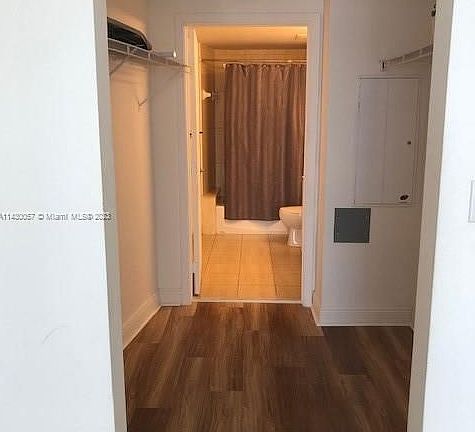 4th image of 1750 N Bayshore Dr APT 5215
