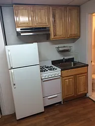 Rented by Moses Stoller, LREB