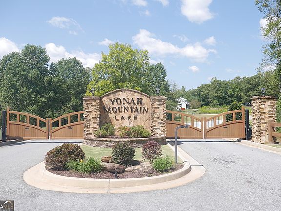 2nd image of 19 Yonah Lake Dr
