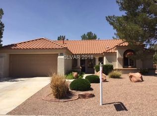 2825 Crown Ridge Dr, Las Vegas, NV 89134