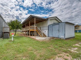 122 Lone Oak Park Drive, Kingsland, TX 78639
