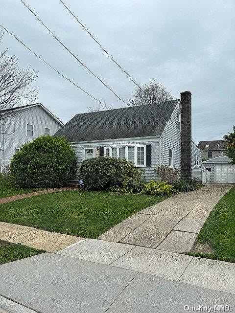 1st image of 2367 Mattituck Avenue