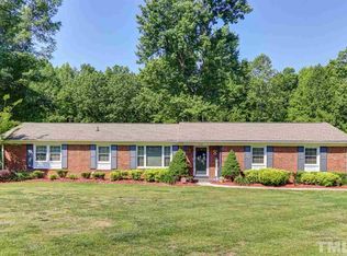 7100 Racine Rd, Pleasant Garden, NC 27313