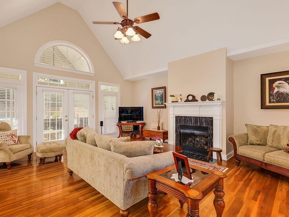 735 Brookdale Dr, Greer, SC 29651 Zillow