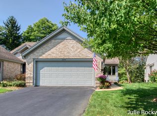 2475 High Ridge Ln SE, Grand Rapids, MI 49546