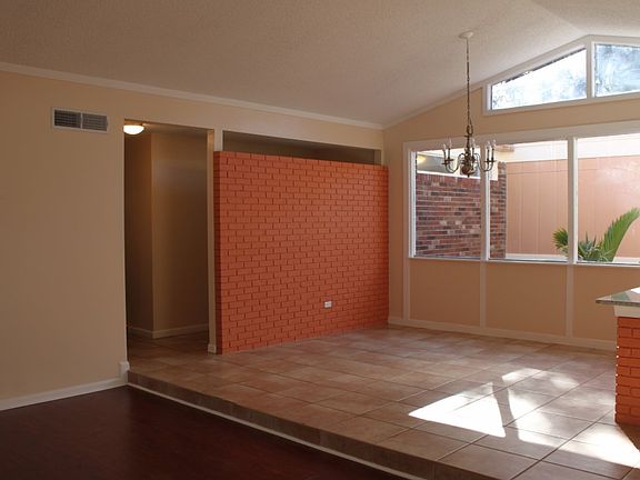 4th image of 6216 Pine Ln