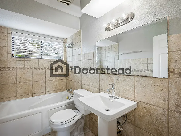 616 Shady Brook Dr — Photo 23