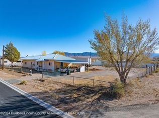 901 18th St, Carrizozo, NM 88301