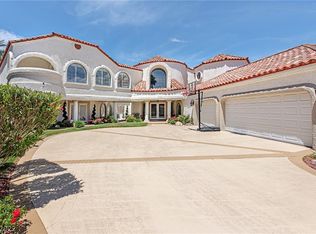 63 Princeville Ln, Las Vegas, NV 89113