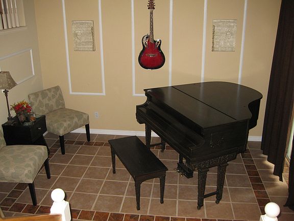 2nd image of 23483 Abbey Glen Pl
