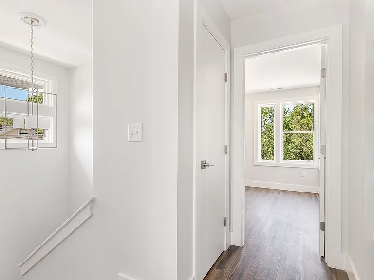 819 S Alston Ave — Photo 12