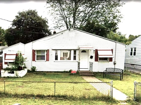 27 McBride St, Springfield, MA 01104