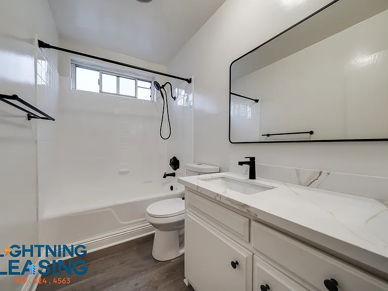 855 10th St #103 — Photo 12