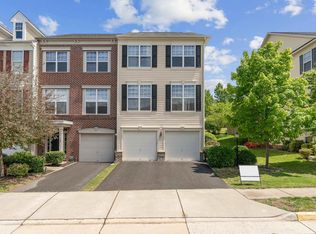 11896 Benton Lake Rd, Bristow, VA 20136