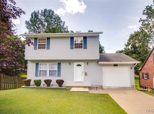 2933 Forest Dr, Alton, IL 62002