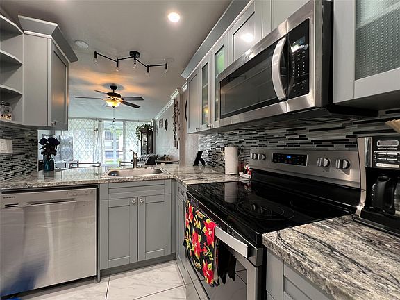 3rd image of 117 Royal Park Drive #2C