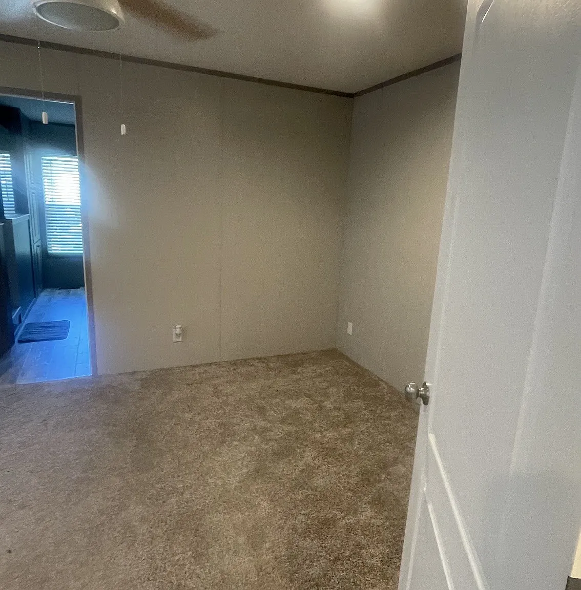 3 bed, $1,500 — Photo 3