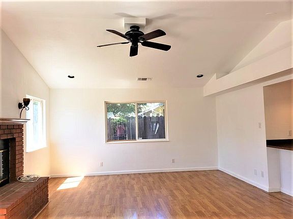 2nd image of 1007 Caldwell Ave