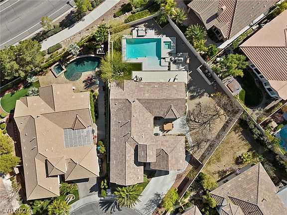 4th image of 11617 Cameo Ave
