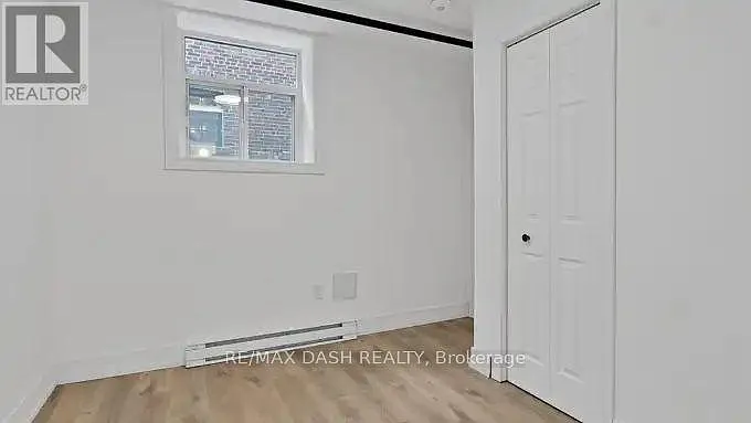 917 Saint Clair Ave W #30 — Photo 7