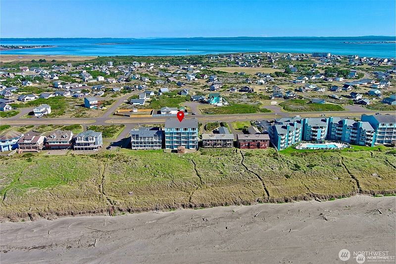 3rd image of 1307 Ocean Shores Boulevard SW #N12