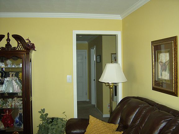 2nd image of 815 Steenson Private Drive